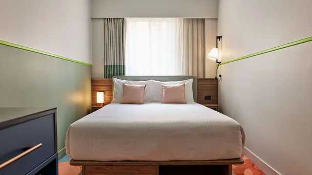 The Clarence Hotel Sydney photo 1