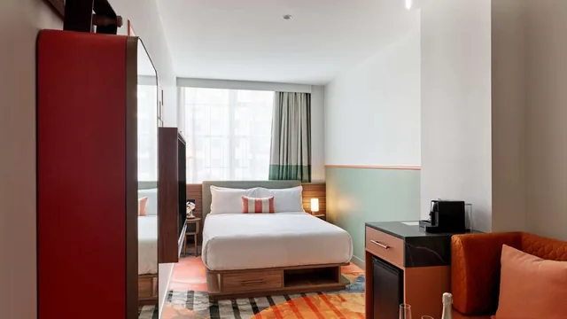 The Clarence Hotel Sydney photo 7