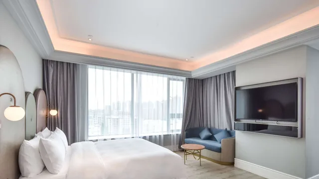 Mercure Wuhan Optics Valley photo 2