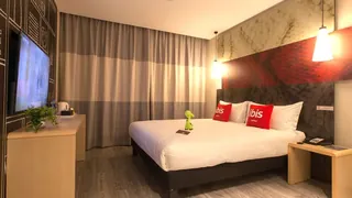 Ibis Wuhan Hubu Alley Hotel