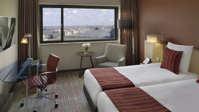 Mövenpick Hotel Amsterdam City Centre photo 1