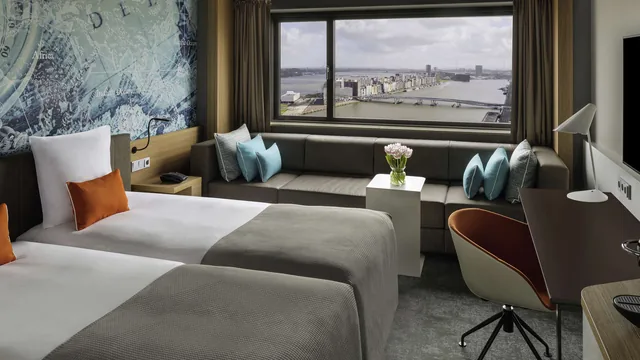Mövenpick Hotel Amsterdam City Centre photo 10