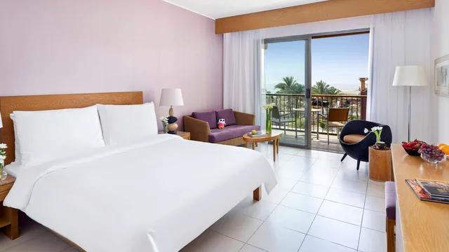 Mövenpick Tala Bay photo 4