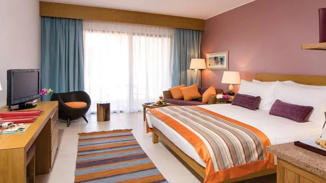 Mövenpick Tala Bay photo 8