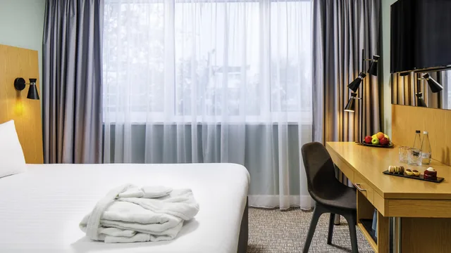 The Harlow Hotel By Accor photo 6