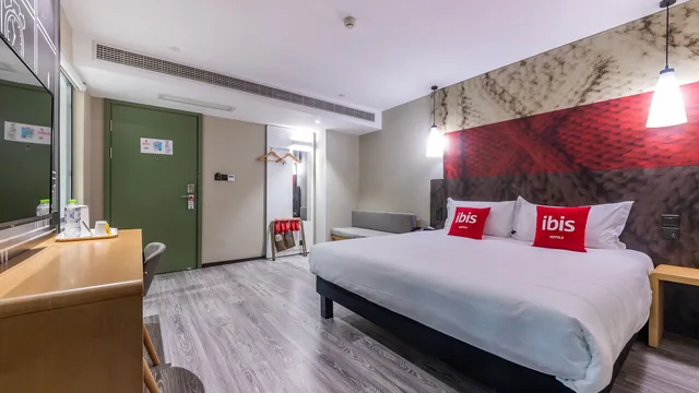 Ibis Chongqing Jiefangbei Pedestrian Street Hotel photo 4