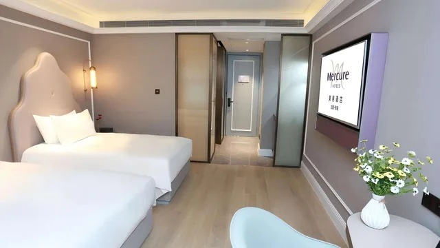 Mercure Wuhan Yangluo photo 4