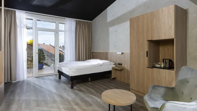 Ibis Styles Dresden Neustadt photo 12