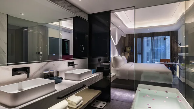 Novotel Yangzhou City Center photo 7