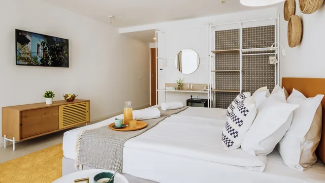 Ibis Styles Golden Sands Roomer Hotel photo 7