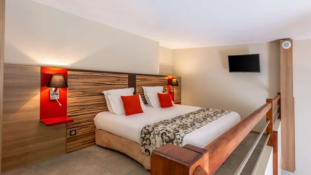 Aparthotel Adagio Lyon Patio Confluence photo 1