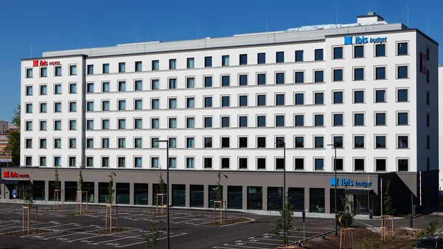 Ibis budget Berlin Airport (newly opened) photo 5