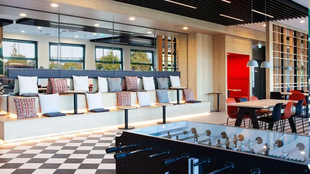 Ibis budget Berlin Airport (newly opened) photo 6