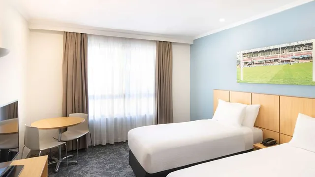 Mercure Brisbane Garden City photo 6