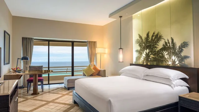 Pullman Phuket Karon Beach Resort photo 2