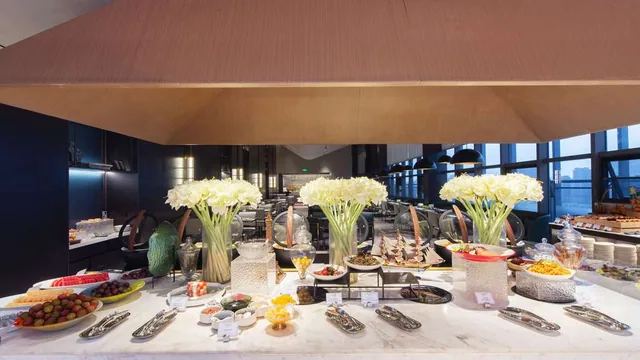 Novotel Living Yunnan Dianchi Times photo 2