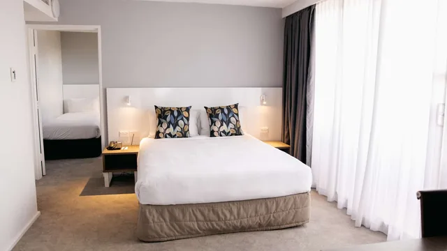 Mercure Brisbane Spring Hill photo 2