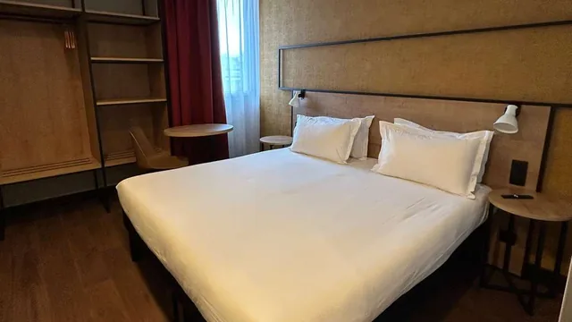 Ibis Paris Nord Porte de St-Ouen photo 5