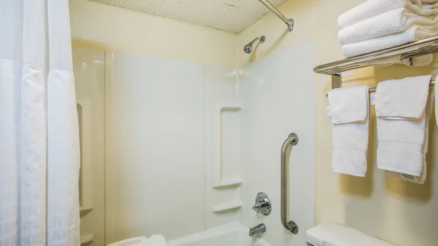 AmericInn by Wyndham Baxter Brainerd photo 3