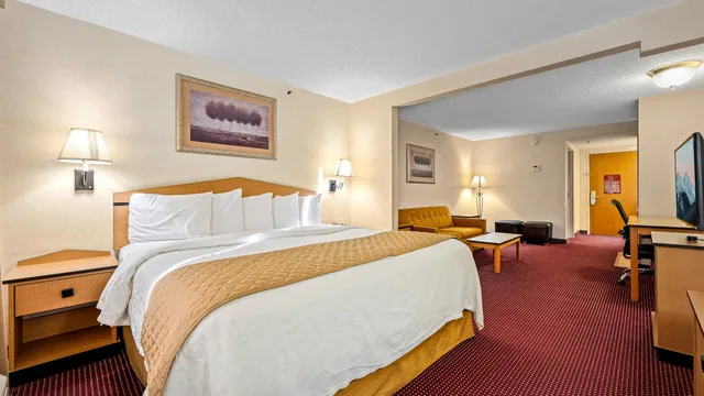 AmericInn by Wyndham Denver Airport photo 3