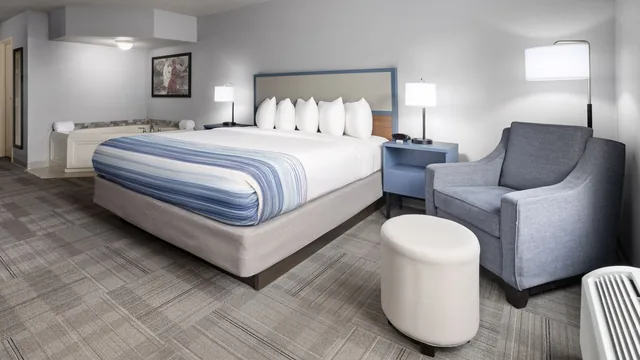 AmericInn by Wyndham Iron Mountain photo 7