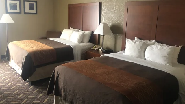 AmericInn by Wyndham Memphis East photo 2