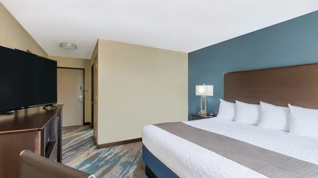AmericInn by Wyndham Prairie du Chien photo 4