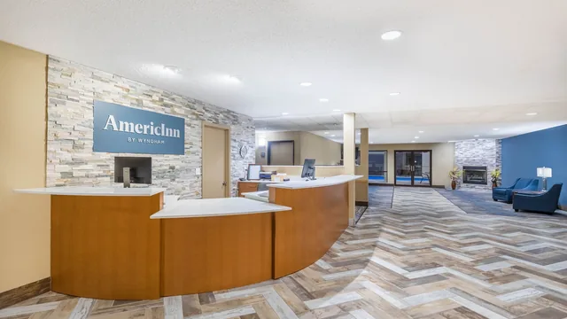 AmericInn by Wyndham Prairie du Chien photo 7