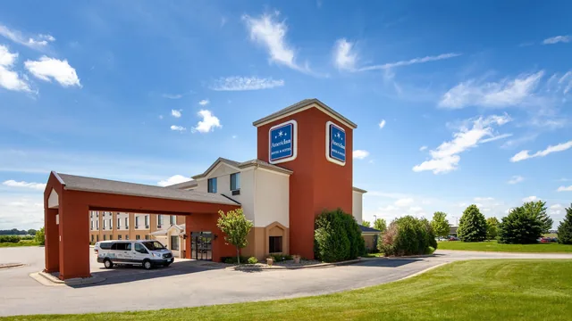 AmericInn by Wyndham Rochester photo 10