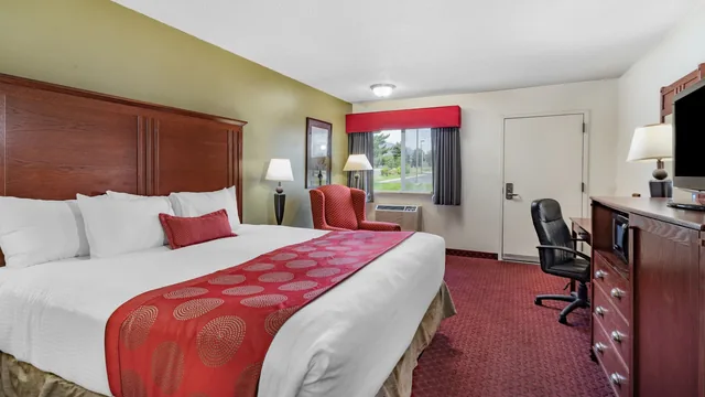 Baymont by Wyndham Bozeman photo 2