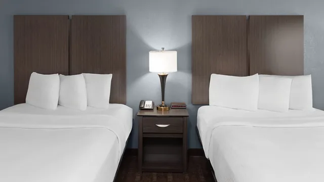 Baymont by Wyndham Chester IL photo 1