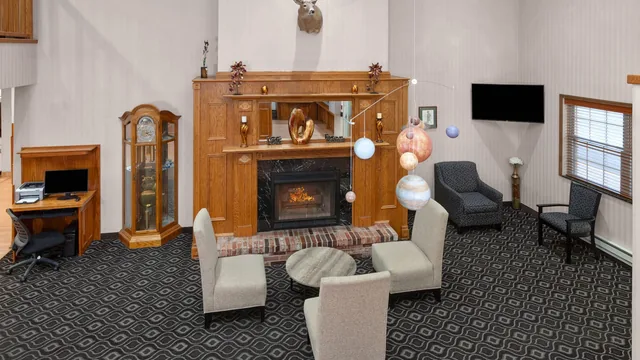 Baymont by Wyndham Chester IL photo 3