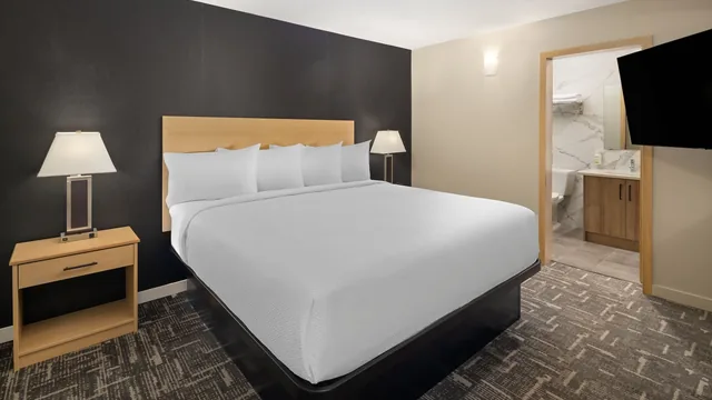 Baymont by Wyndham West Edmonton photo 10