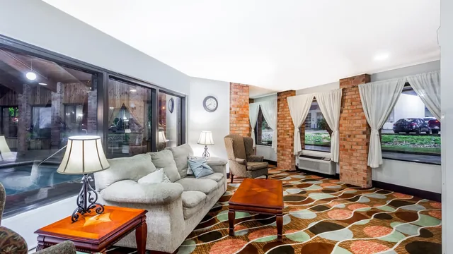 Baymont by Wyndham Jackson photo 1
