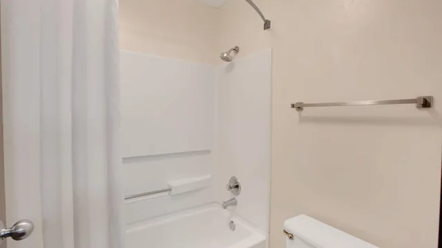 Baymont Inn & Suites by Wyndham Richmond photo 1