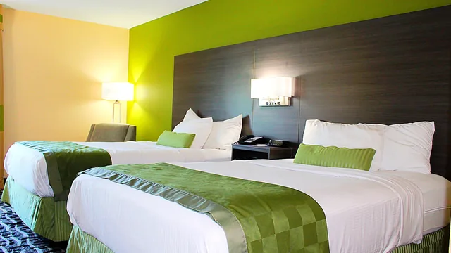 Baymont by Wyndham Springfield photo 5