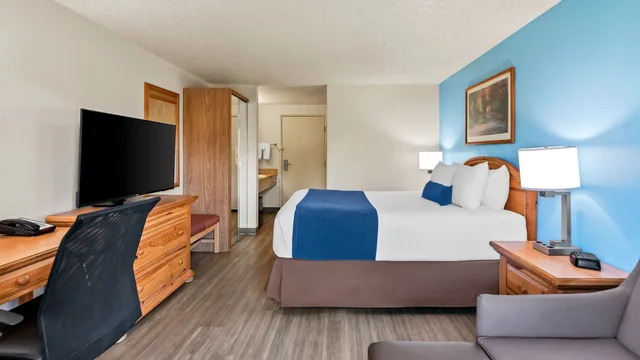 Baymont by Wyndham Yakima Riverfront photo 5