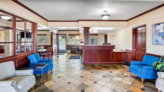 Baymont by Wyndham Yakima Riverfront photo 7