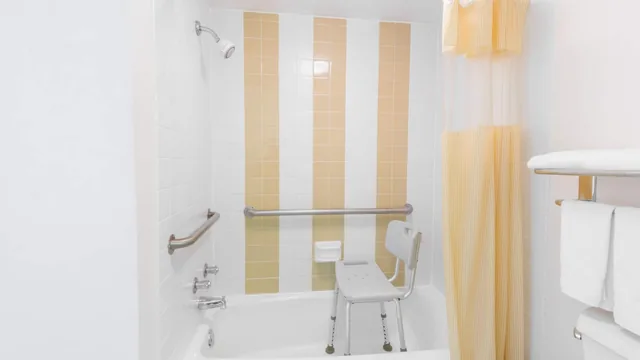 Days Inn by Wyndham Amherst photo 9