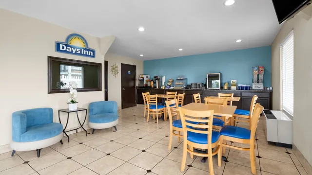 Days Inn by Wyndham Augusta Wheeler Road photo 1