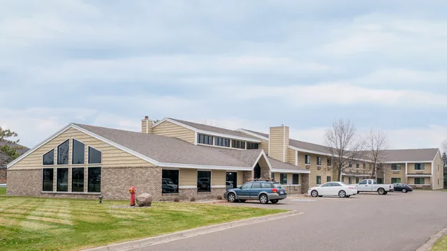Days Inn & Suites by Wyndham Baxter Brainerd Area photo 6