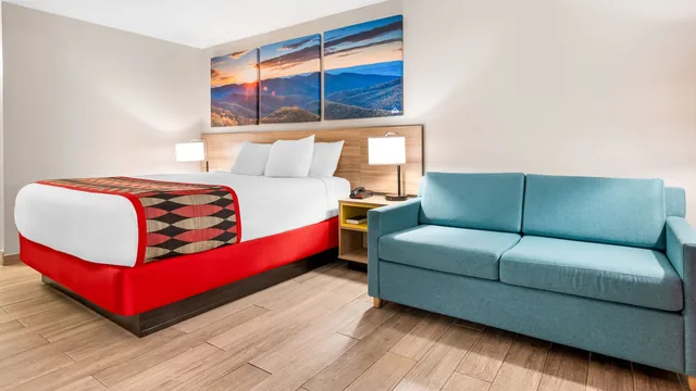 Days Inn by Wyndham Hoover Birmingham photo 9