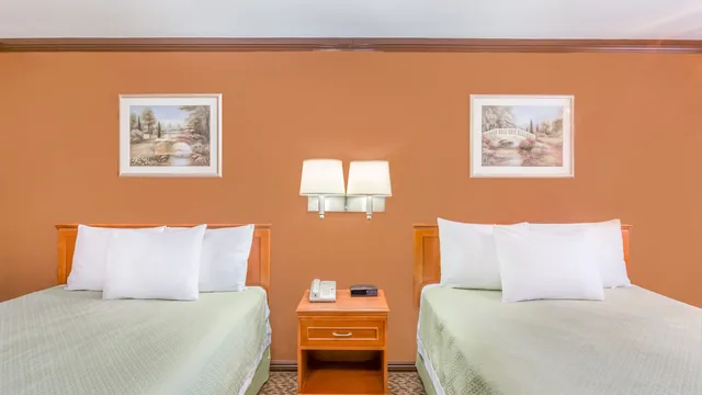 Days Inn by Wyndham Bishop photo 10