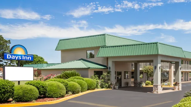 Days Inn by Wyndham Blakely photo 11