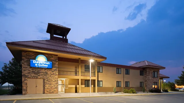 Days Inn & Suites by Wyndham Bozeman photo 9