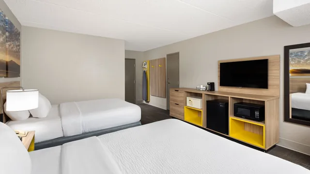 Days Inn & Suites by Wyndham Bozeman photo 10