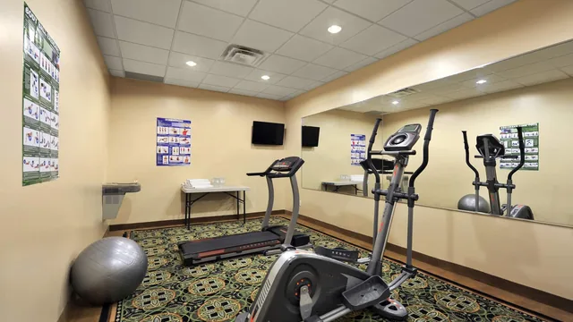 Days Inn by Wyndham Brampton photo 4
