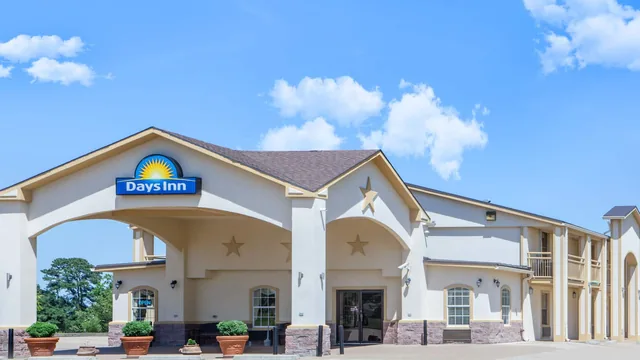 Days Inn by Wyndham Centerville photo 1
