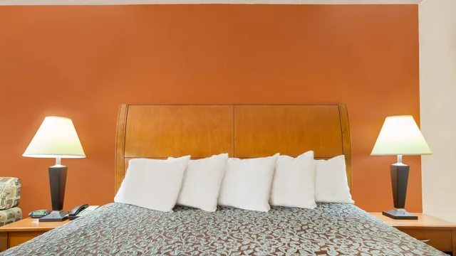Days Inn by Wyndham Centerville photo 2