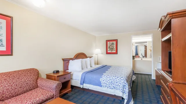 Days Inn by Wyndham Dover Downtown photo 7